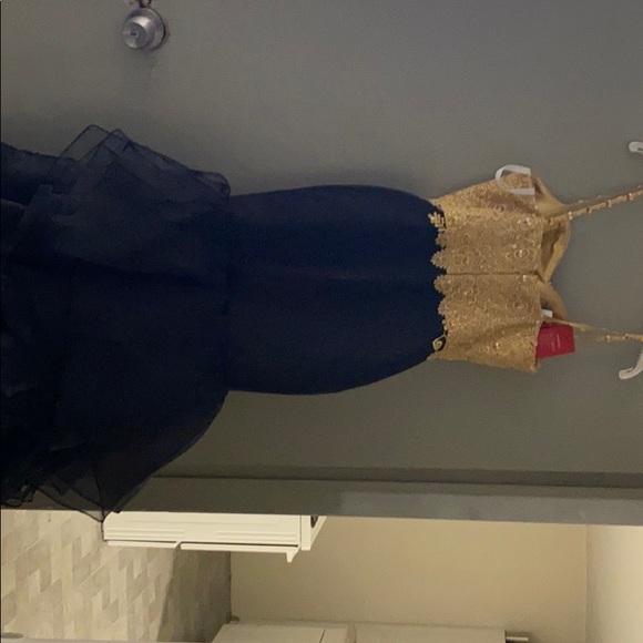 PROM DRESS - Picture 2 of 2